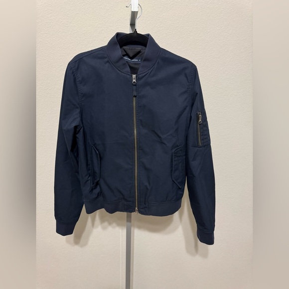 Everlane The Bomber Jacket | Uniform - Picture 5 of 8